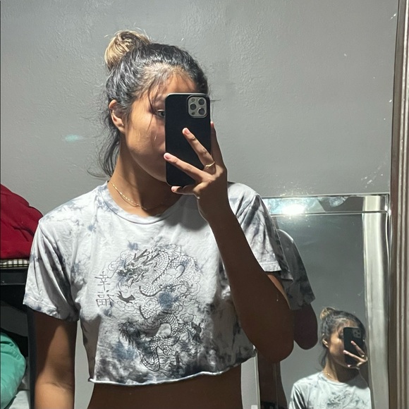 garage crop top - Picture 2 of 2